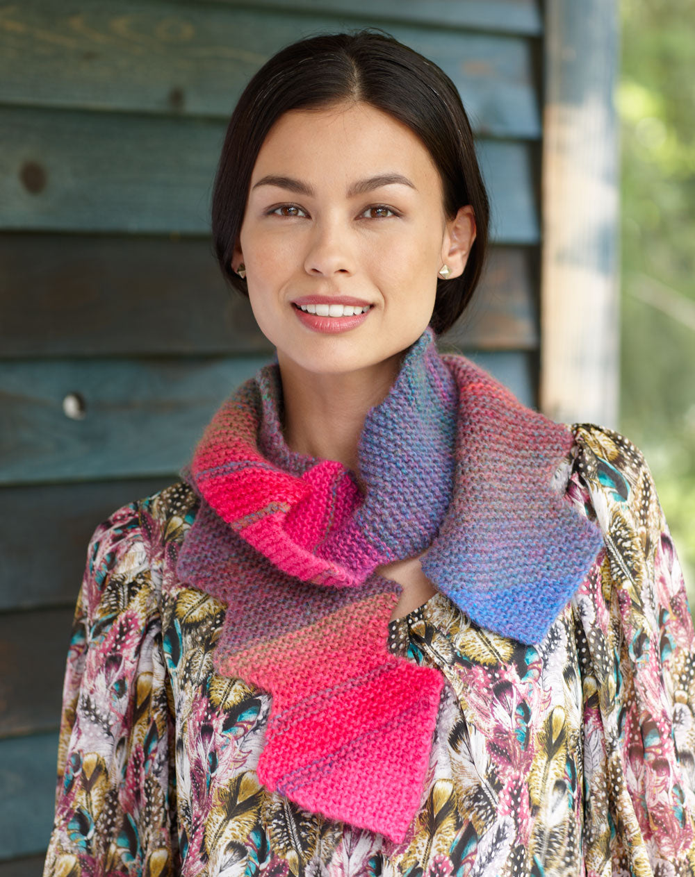 Brilliant Zig Zag Scarf Pattern (Knit) - Version 3 – Lion Brand Yarn