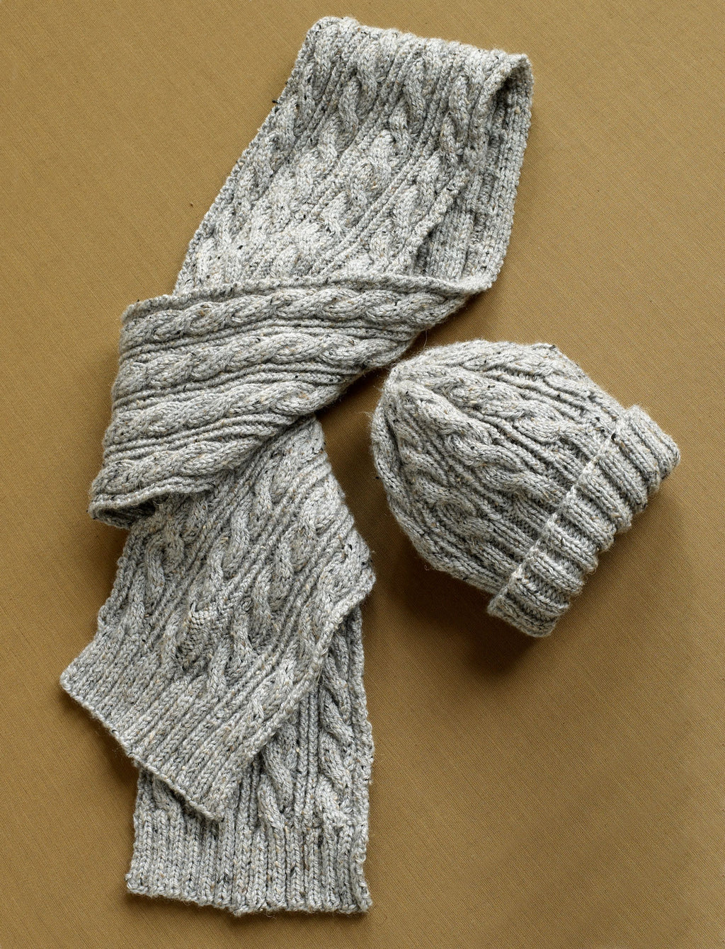 Herdwick Dell Hat and Scarf Pattern (Knit) – Lion Brand Yarn