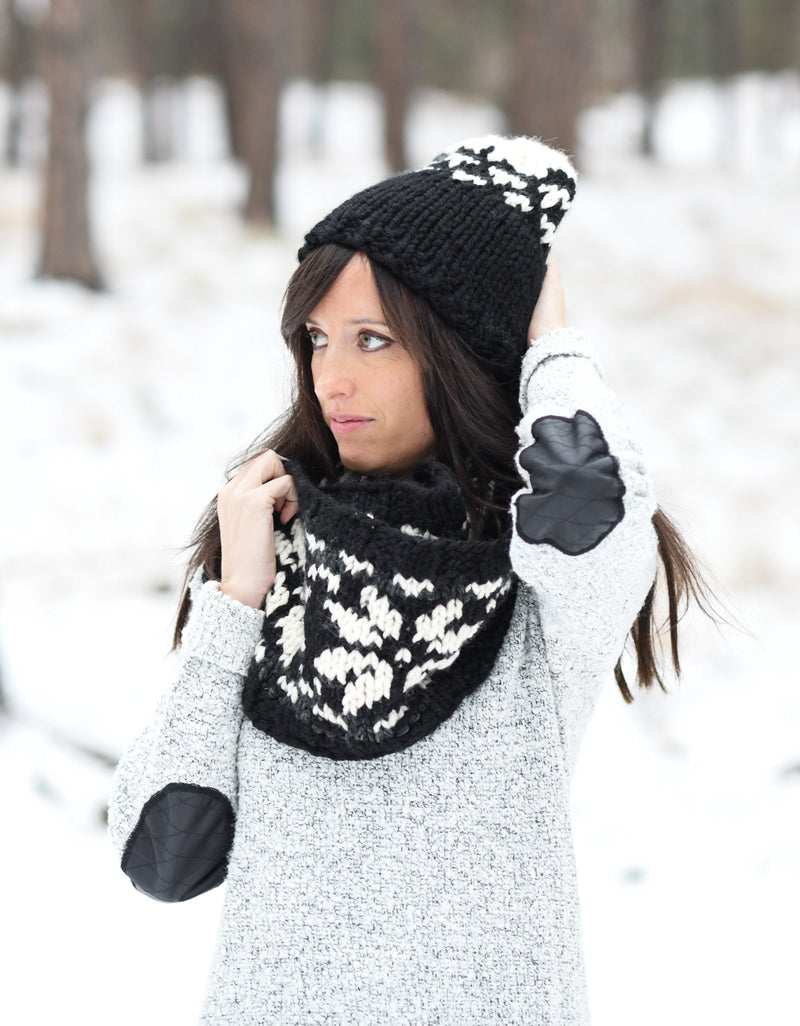 Stay Warm & Stylish This Winter: Urban Beanie Hat & Scarf Set